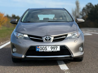 Toyota Auris foto 2