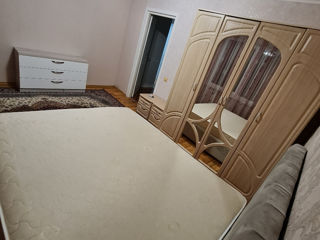 Apartament cu 2 camere, 72 m², Botanica, Chișinău foto 9