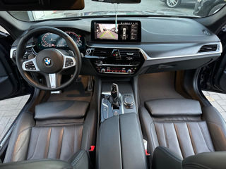 BMW 5 Series foto 8