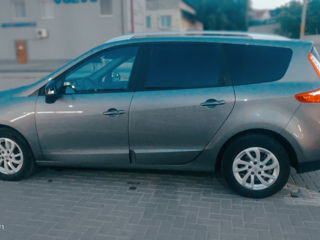 Renault Grand Scenic foto 5