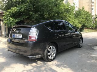 Toyota Prius foto 5