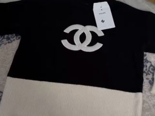 Свитер Chanel