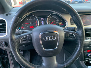 Audi Q7 foto 8