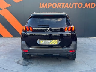 Peugeot 5008 foto 6