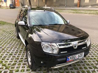 Dacia Duster foto 1