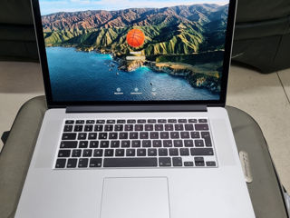 Macbook Pro 15 Retina i7 2015, 16Gb Ram, 512 Gb SSD, 200 циклов заряда батареи