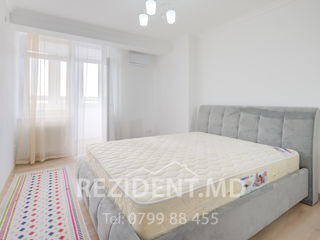 Apartament cu 2 camere, 68 m², Poșta Veche, Chișinău foto 2