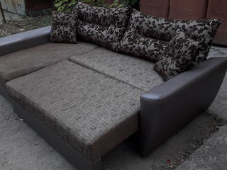 Угловой раскладной диван фирмы Комфорт в отличном состоянии. 2.50*1.45 foto 7