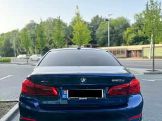 BMW 5 Series foto 2