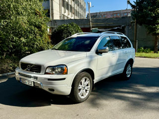 Volvo XC90 foto 1