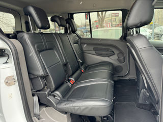 Ford Tourneo Connect foto 17