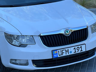 Skoda Superb foto 3