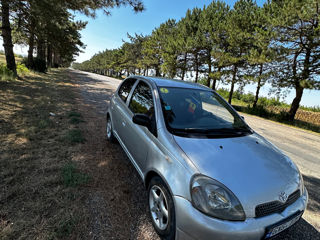 Toyota Yaris foto 4