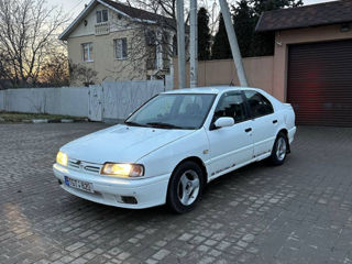 Nissan Primera foto 3