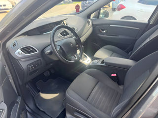 Renault Scenic foto 8