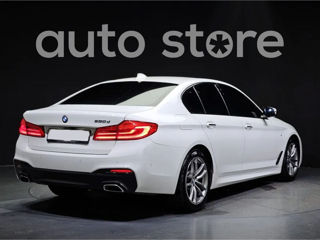 BMW 5 Series foto 2