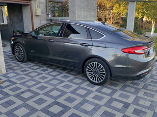 Ford Fusion foto 3