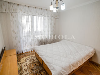 Apartament cu 3 camere, 80 m², Centru, Chișinău foto 2