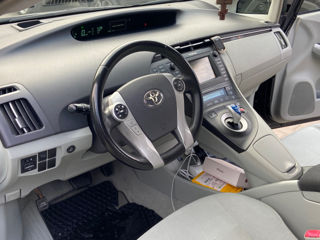 Toyota Prius foto 8