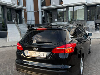 Ford Focus foto 1