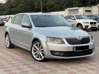 Skoda Octavia foto 3