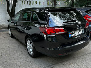 Opel Astra foto 4