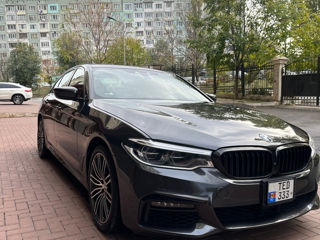 BMW 5 Series foto 4