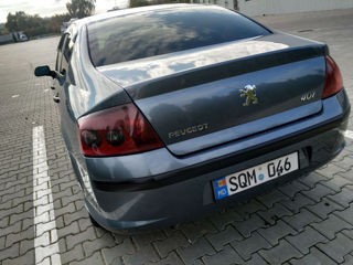 Peugeot 407 foto 2