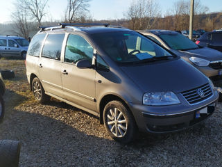 Volkswagen Sharan foto 2