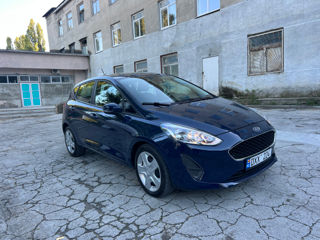 Ford Fiesta foto 5