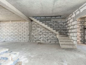 Townhouse in 3 nivele, 196m2 si 2 ari, amplasat in or. Ialoveni, str. 31 August foto 11