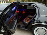 LImousine Lincoln Town Car exclusive black foto 10