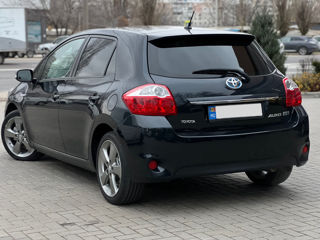 Toyota Auris foto 4