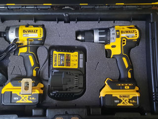 Dewalt...