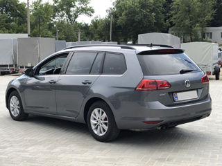 Volkswagen Golf foto 8