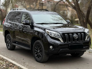 Toyota Land Cruiser Prado foto 3