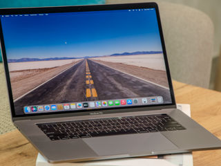 Macbook Pro 15 2019/ Core I7 9750H/ 32Gb Ram/ Radeon Pro 560X/ 500Gb SSD/ 15.4" Retina!! foto 4