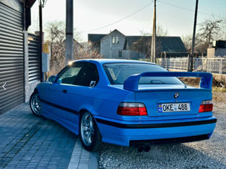 BMW 3 Series foto 2