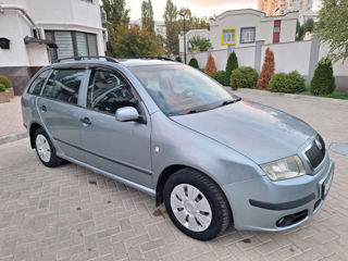 Skoda Fabia foto 3