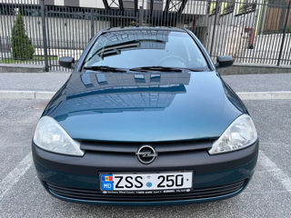 Opel Corsa foto 2