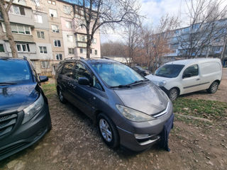 Toyota Previa foto 3