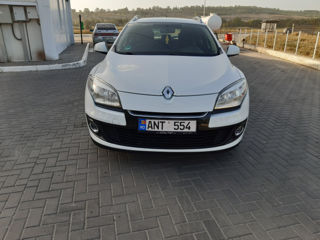 Renault Megane foto 2