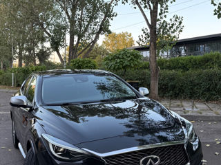 Infiniti QX30, 2016 г.