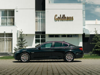 BMW 5 Series foto 6