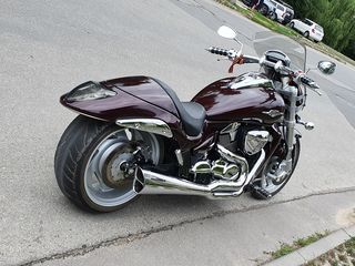 Suzuki Boulevard M109R foto 4