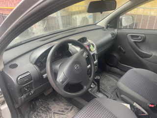 Opel Corsa foto 6