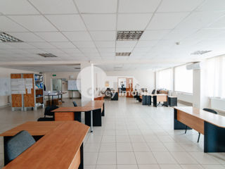 Spațiu comercial producere/depozit/oficii clădire 1850 m2 și teren 1700 m2. Tracom. foto 4