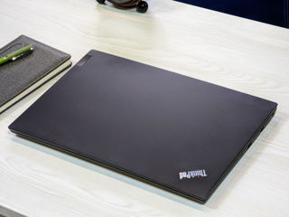 Lenovo ThinkPad E15 Gen3 IPS (Ryzen 5 5500u /8Gb DDR4/256Gb SSD/15.6" FHD IPS) foto 8