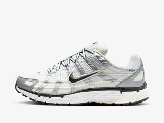 Se vind ghete Nike P-6000