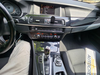 BMW 5 Series foto 8